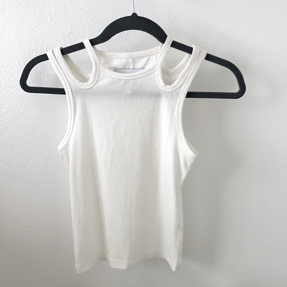WHITE CUT OUT SLEEVE TANK TOP
